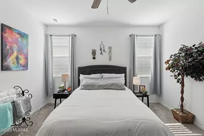 10472 W Thetford Lane, Marana, AZ 85653 - Photo 33