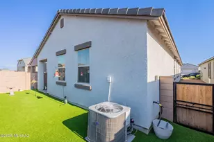 10472 W Thetford Ln, Marana, AZ 85653 - Photo 47