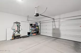 10472 W Thetford Ln, Marana, AZ 85653 - Photo 39