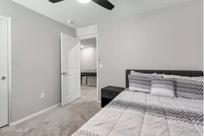 1114 E Descent Street, Tucson, AZ 85719 - Photo 25