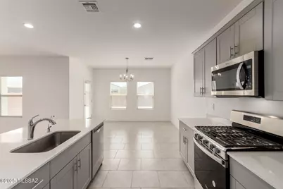 12774 E Joffroy Drive, Vail, AZ 85641 - Photo 11