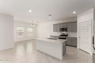 12774 E Joffroy Dr, Vail, AZ 85641 - Photo 9