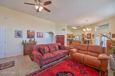 821 N Borderland Lane, Tucson, AZ 85748 - Photo 7