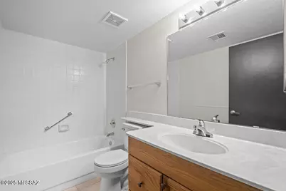 5638 S Wood Crest Drive, Tucson, AZ 85746 - Photo 11