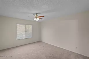 5638 S Wood Crest Dr, Tucson, AZ 85746 - Photo 13