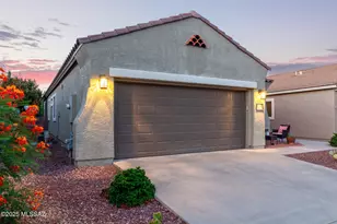 204 W Calle Media Luz, Sahuarita, AZ 85629 - Photo 3