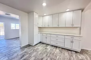 858 W Santa Rosa St, Tucson, AZ 85706 - Photo 11