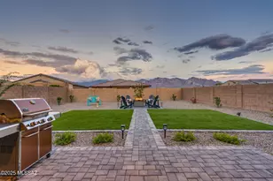 11266 N GEMINI DR, Oro Valley, AZ 85742 - Photo 1