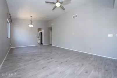 6104 N Reliance Drive, Tucson, AZ 85704 - Photo 5