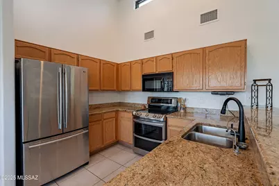 188 N Cobalt Drive, Green Valley, AZ 85614 - Photo 7