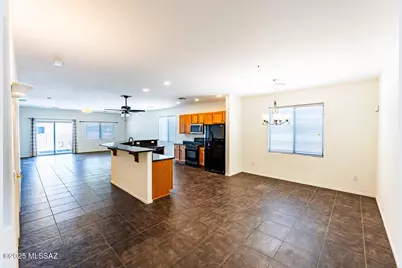 7258 S Millers Tale Drive, Tucson, AZ 85756 - Photo 3