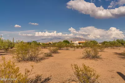 7759 Artesiano Road #2, Tucson, AZ 85743 - Photo 29