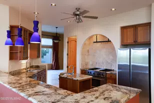 3600 Eagles View Pl, Tucson, AZ 85745 - Photo 11