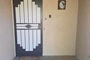 459 S Camino Holgado, Green Valley, AZ 85614 - Photo 3