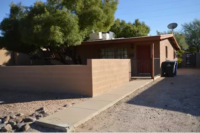 1434 E Lee Street #1, Tucson, AZ 85719 - Photo 1