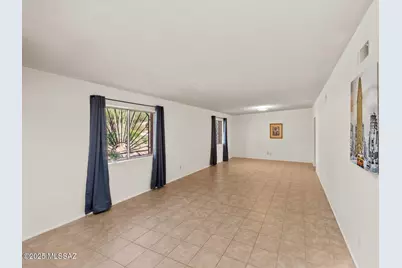 3841 N Four Winds Drive, Tucson, AZ 85750 - Photo 5