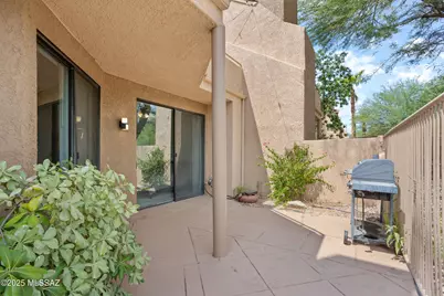 5675 N Camino Esplendora #2110, Tucson, AZ 85718 - Photo 27