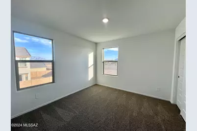 10418 W Guildford Lane, Marana, AZ 85653 - Photo 15