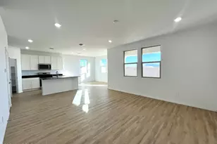 10418 W Guildford Ln, Marana, AZ 85653 - Photo 5