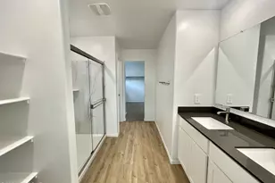 10418 W Guildford Ln, Marana, AZ 85653 - Photo 9