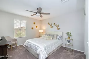 7749 S Crested Spring Dr, Tucson, AZ 85757 - Photo 31