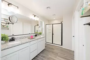 7749 S Crested Spring Dr, Tucson, AZ 85757 - Photo 3