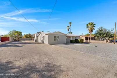 745 N Richey Boulevard, Tucson, AZ 85716 - Photo 3