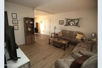 2306 E Walnut Street, Tucson, AZ 85706 - Photo 9