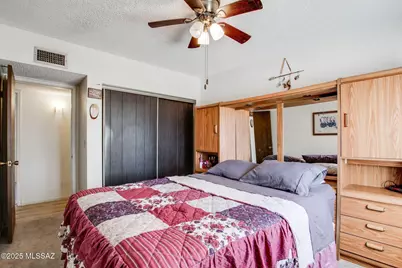 2306 E Walnut Street, Tucson, AZ 85706 - Photo 17