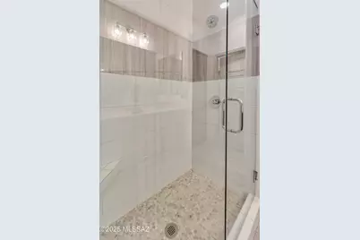 1618 E Horned Lark Drive, Green Valley, AZ 85614 - Photo 19