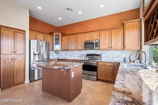63681 E Vacation Dr, Tucson, AZ 85739 - Photo 13