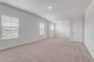 10401 W Guildford Ln, Marana, AZ 85653 - Photo 11