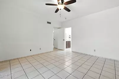 977 W Lockwood Lane, Tucson, AZ 85704 - Photo 17