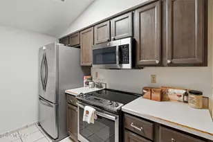 977 W Lockwood Ln, Tucson, AZ 85704 - Photo 3