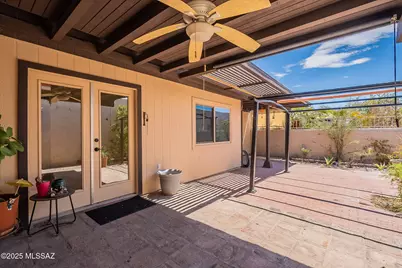 977 W Lockwood Lane, Tucson, AZ 85704 - Photo 1
