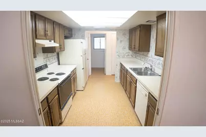 215 N Tracy Road, Pearce, AZ 85625 - Photo 5