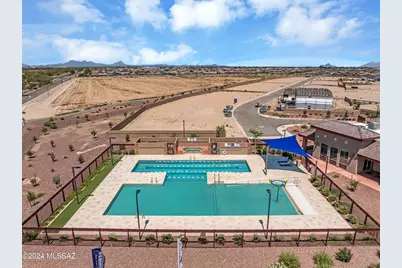 10454 W Thetford Lane, Marana, AZ 85653 - Photo 35