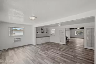 1000 S La Higuera, Green Valley, AZ 85614 - Photo 29