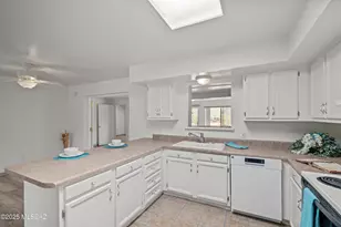 1000 S La Higuera, Green Valley, AZ 85614 - Photo 19