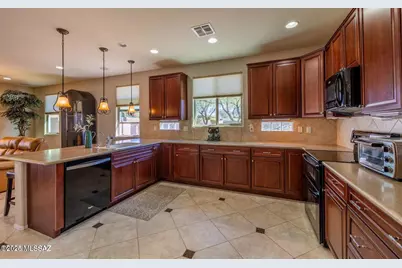 13845 E Poelstra Street, Vail, AZ 85641 - Photo 3