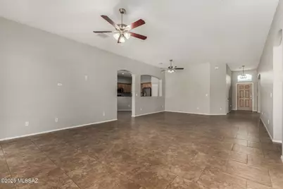 15039 N Rugged Lark Drive, Tucson, AZ 85739 - Photo 11