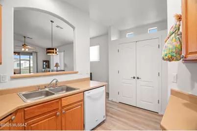 2199 S Via Massari, Green Valley, AZ 85614 - Photo 7