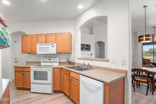 2199 S Via Massari, Green Valley, AZ 85614 - Photo 5