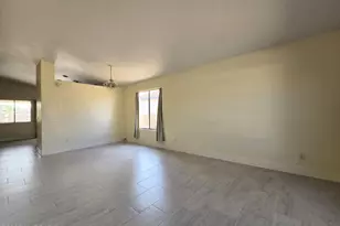 7980 N Siskiyou Dr, Tucson, AZ 85743 - Photo 3