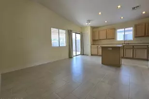 7980 N Siskiyou Dr, Tucson, AZ 85743 - Photo 11