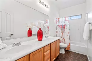 8352 N Amber Burst Dr, Tucson, AZ 85743 - Photo 31