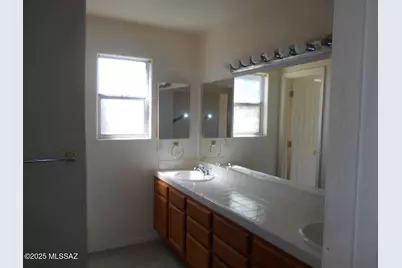 13242 S Kit Carson Road, Pearce, AZ 85625 - Photo 35