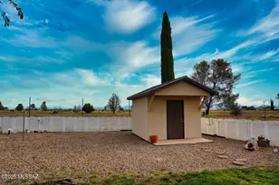 1021 E Geneva St, Pearce, AZ 85625 - Photo 11