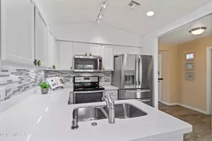 8573 S Masthead Dr, Tucson, AZ 85756 - Photo 11