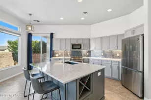 5380 W Tearblanket Pl, Marana, AZ 85658 - Photo 9